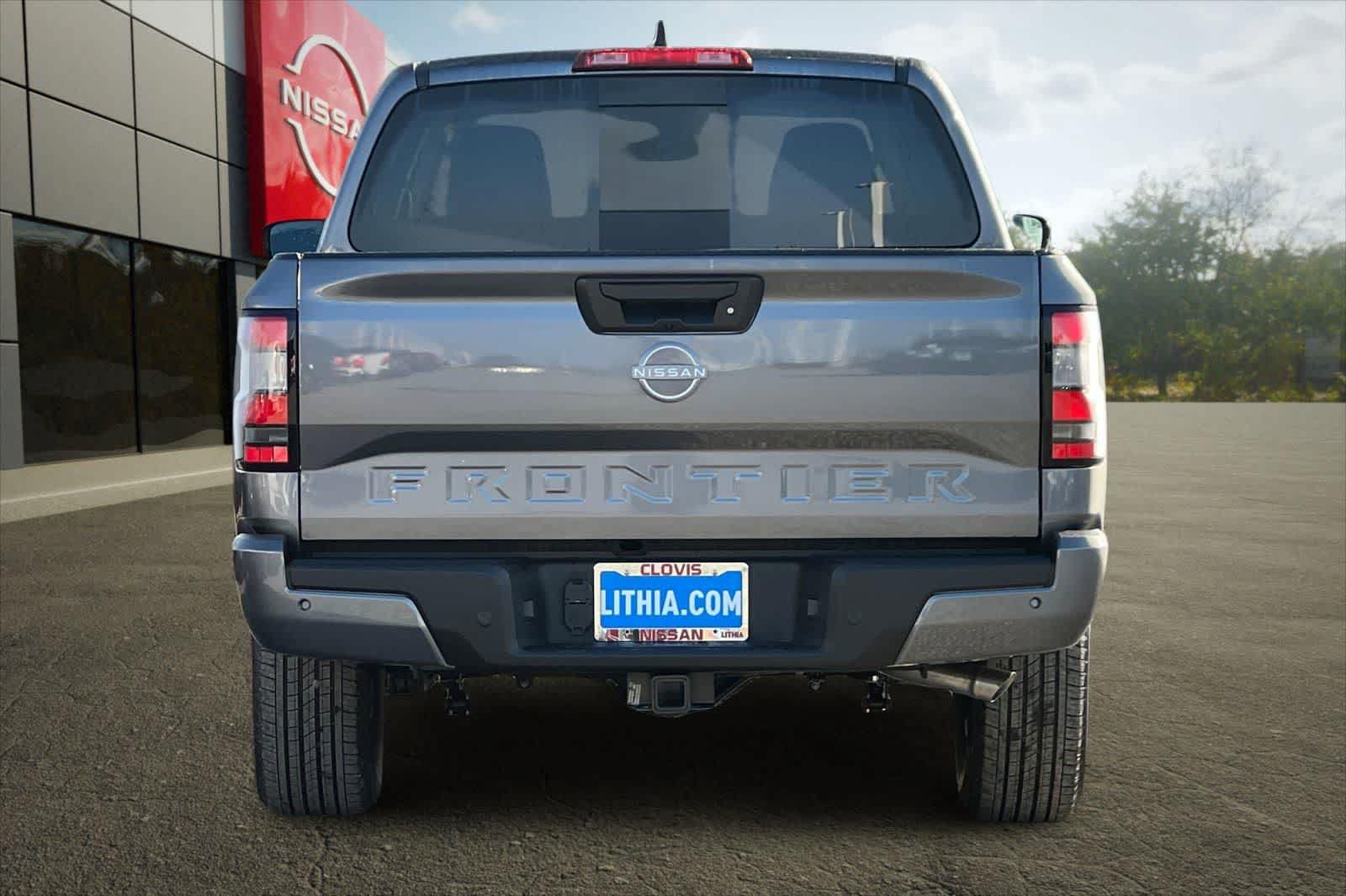 New 2026 Nissan Frontier SV w/ Tow Package RWD image 8