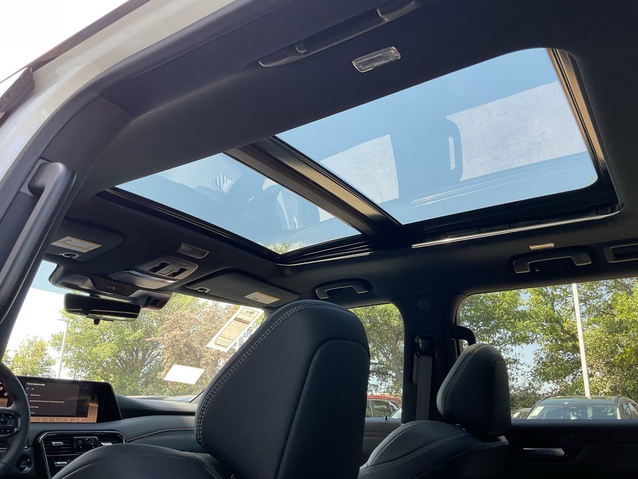 New 2026 Nissan Armada PRO-4X image 25