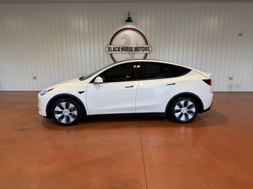Used 2020 Tesla Model Y Long Range AWD/4WD image 2