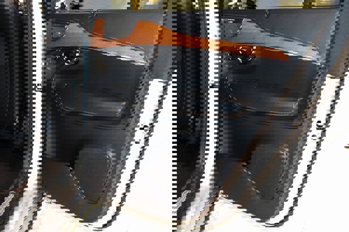 Used 2018 Volvo XC90 T6 Inscription w/ Convenience Package image 65