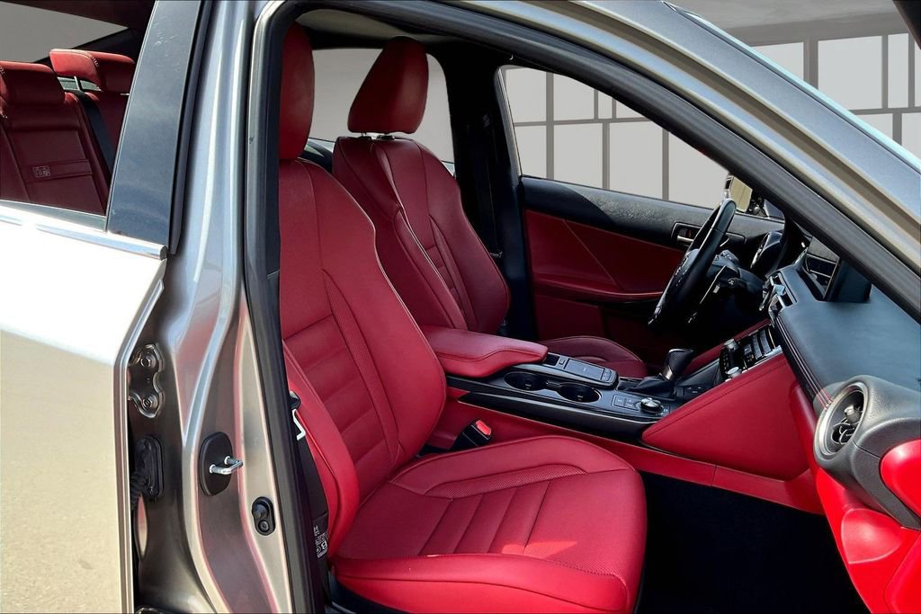 Used 2022 Lexus IS 350 F Sport image 27