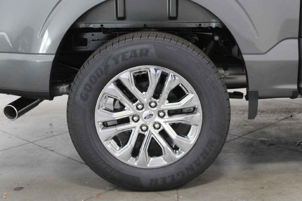 New 2026 Ford F150 XLT w/ Equipment Group 302A MID RWD image 15