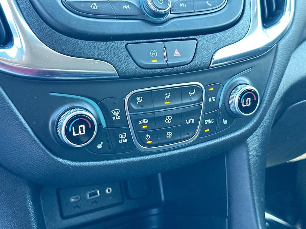 Used 2023 Chevrolet Equinox LT image 16