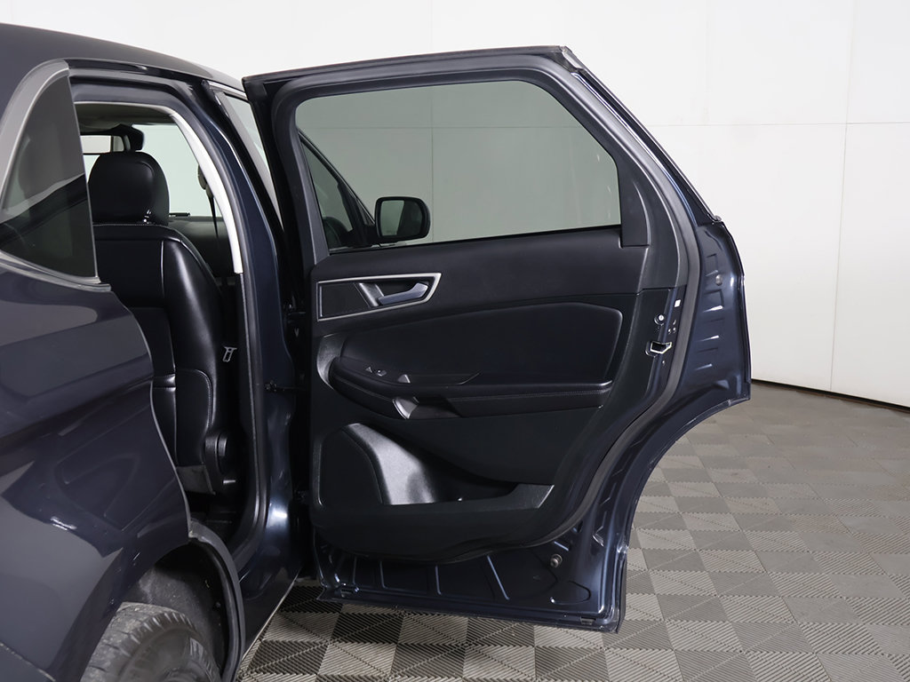 Used 2022 Ford Edge SEL w/ Convenience Package AWD/4WD image 22
