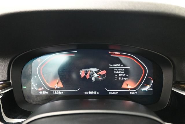 Used 2021 BMW 530i w/ Convenience Package RWD image 12
