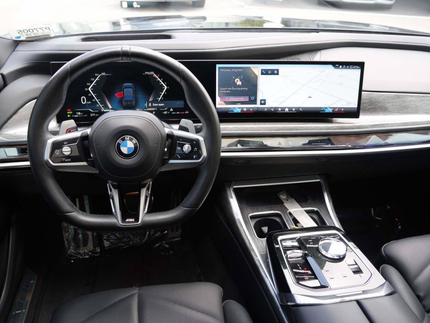 Certified 2023 BMW 740i w/ Parking Assistance Package RWD image 7