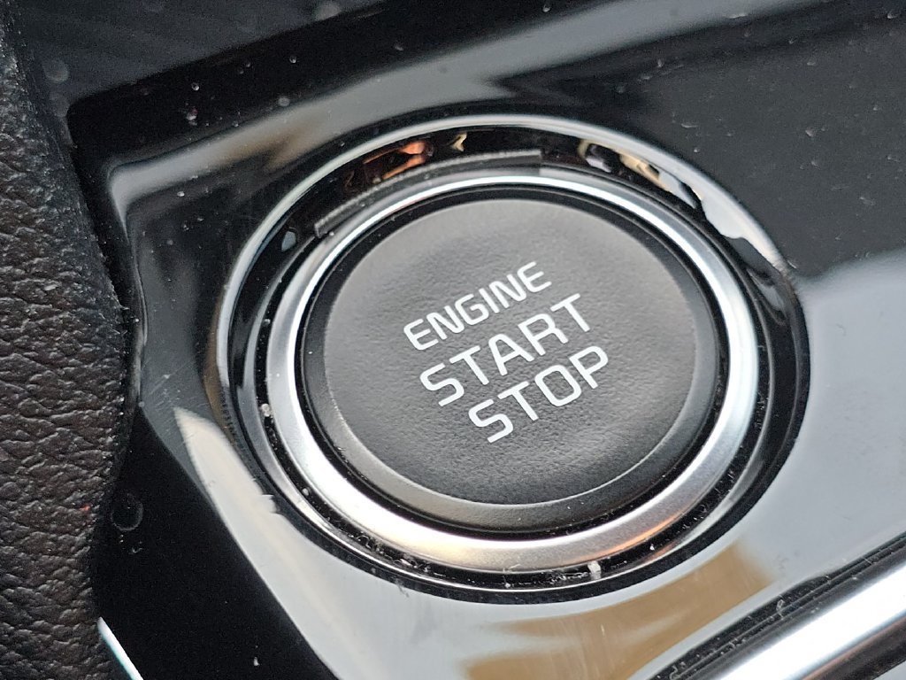 Used 2023 Kia Sportage X-Line w/ X-Line Premium Package AWD/4WD image 34