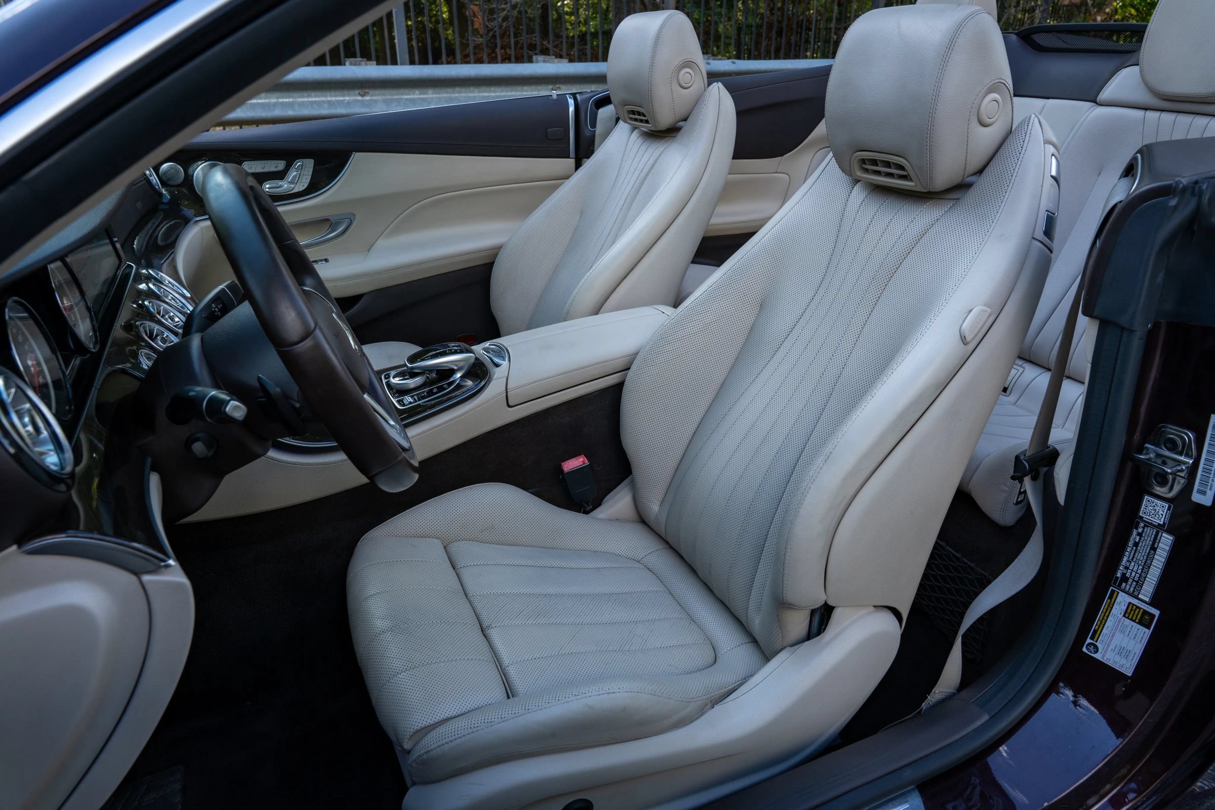 Used 2019 Mercedes-Benz E 450 Cabriolet image 11