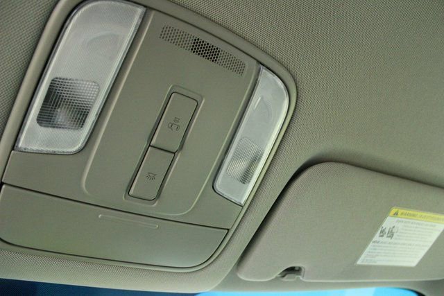 Used 2018 Kia Sedona L image 20