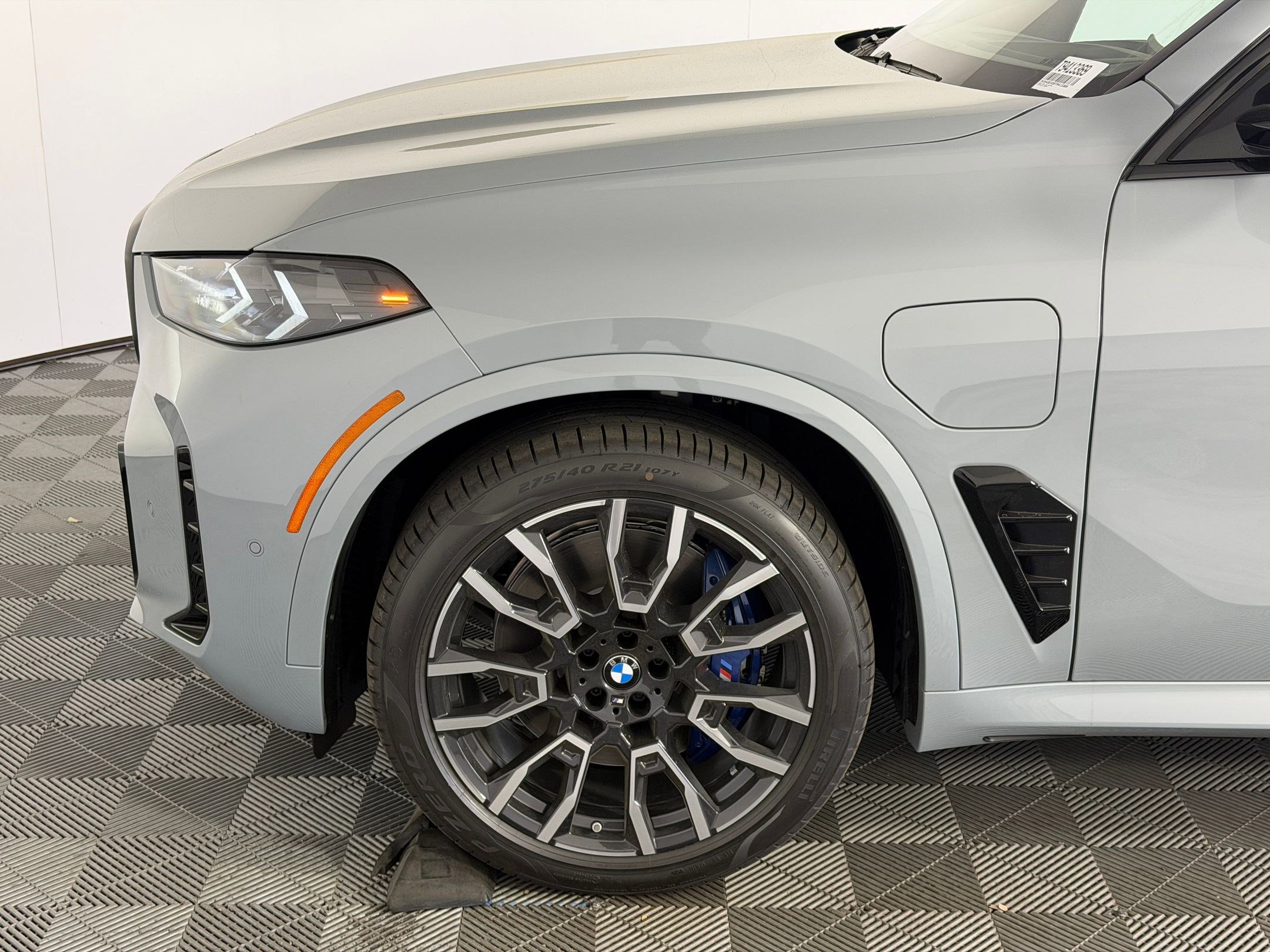 New 2026 BMW X5 xDrive50e w/ Executive Package image 11