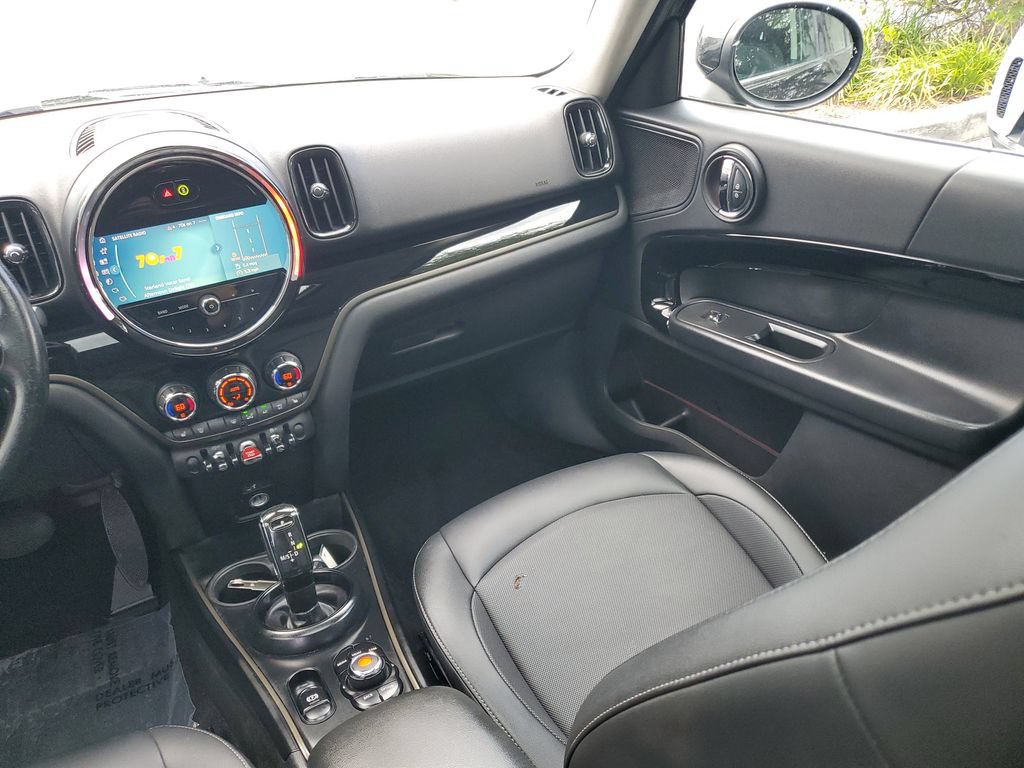 Used 2022 MINI Cooper Countryman FWD image 16