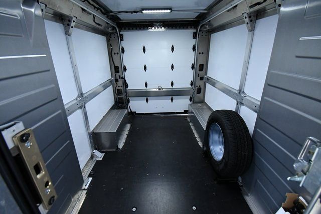 New 2025 Chevrolet Brightdrop 400 w/ Power Door Package image 22