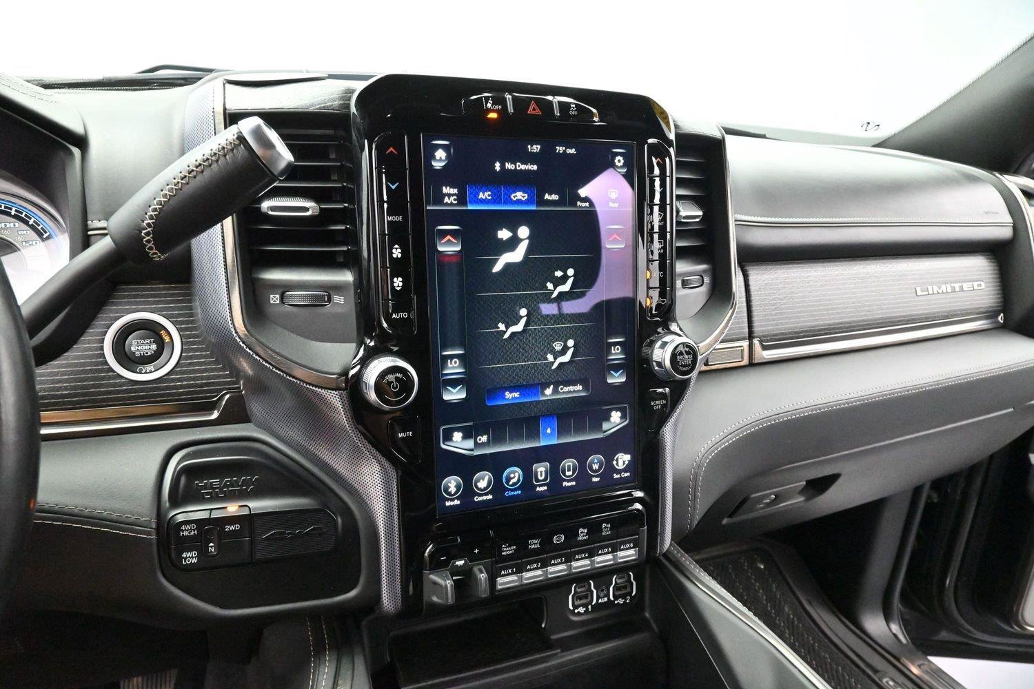 Used 2020 RAM 2500 Limited AWD/4WD image 18