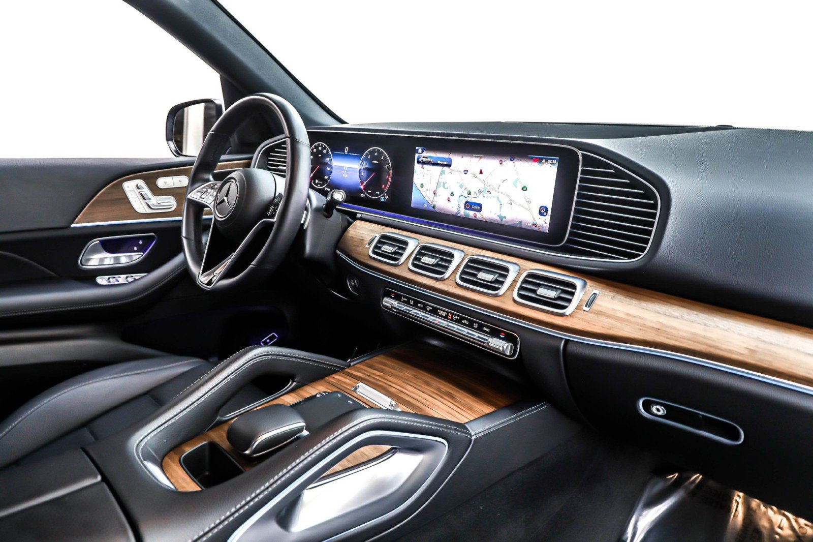 Certified 2025 Mercedes-Benz GLE 350 4MATIC image 16