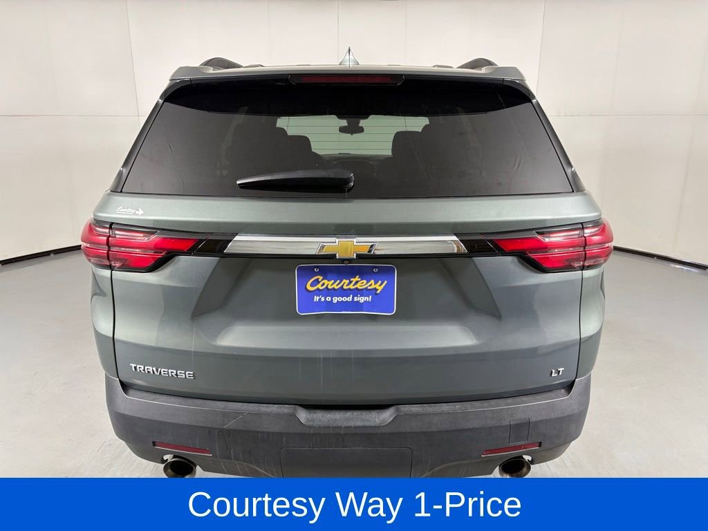 Used 2023 Chevrolet Traverse LT FWD image 9
