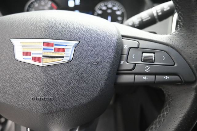 Used 2019 Cadillac XT4 Sport w/ LPO, Midnight Sport Package FWD image 14