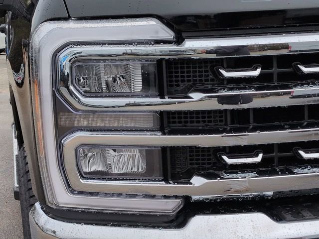 New 2026 Ford F250 XLT w/ XLT Premium Package image 9