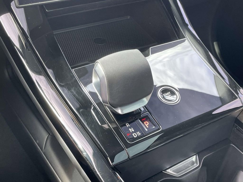 Used 2024 Land Rover Range Rover Sport Dynamic SE image 24