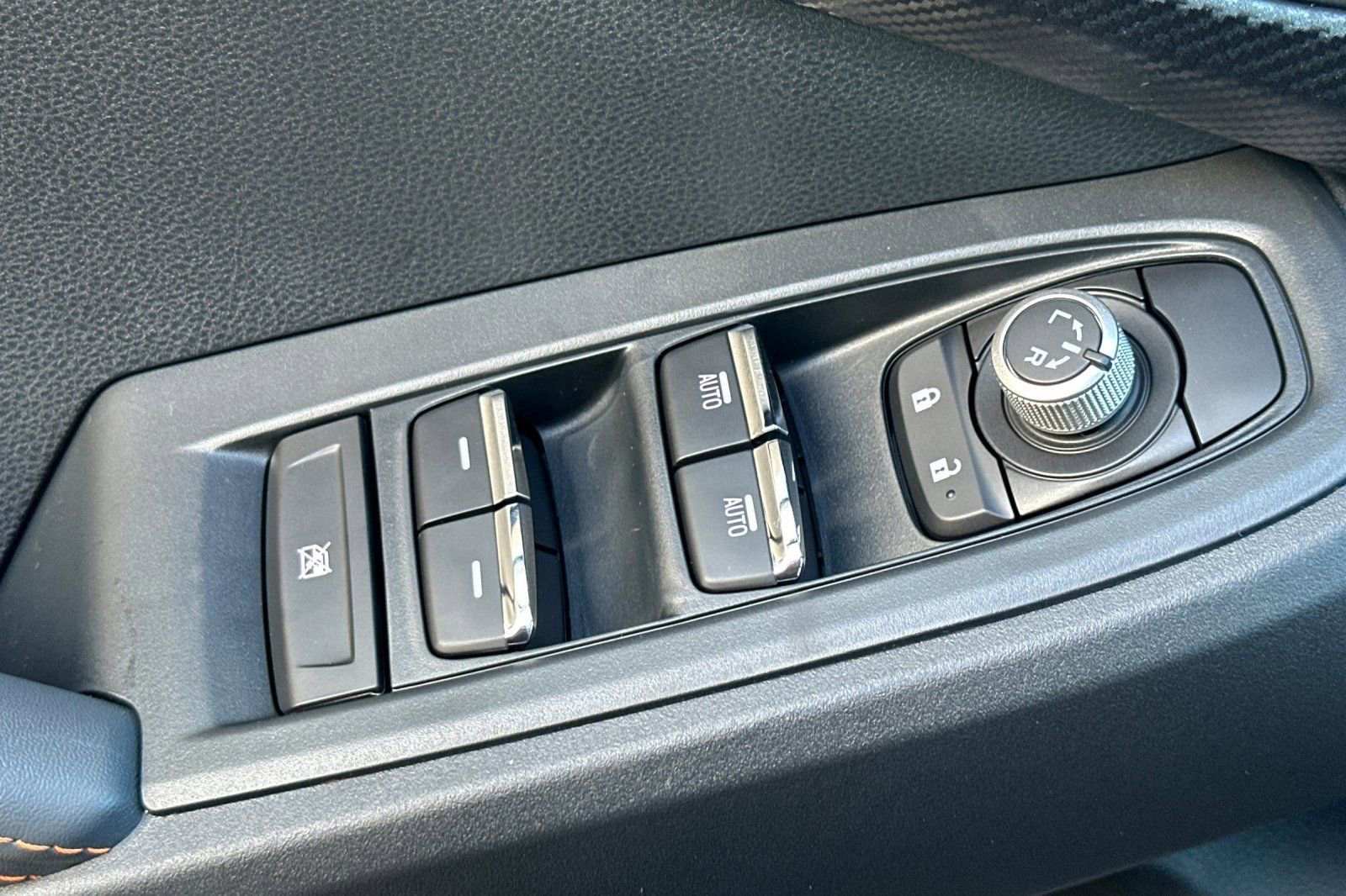 New 2026 Subaru Crosstrek 2.5i Limited image 12