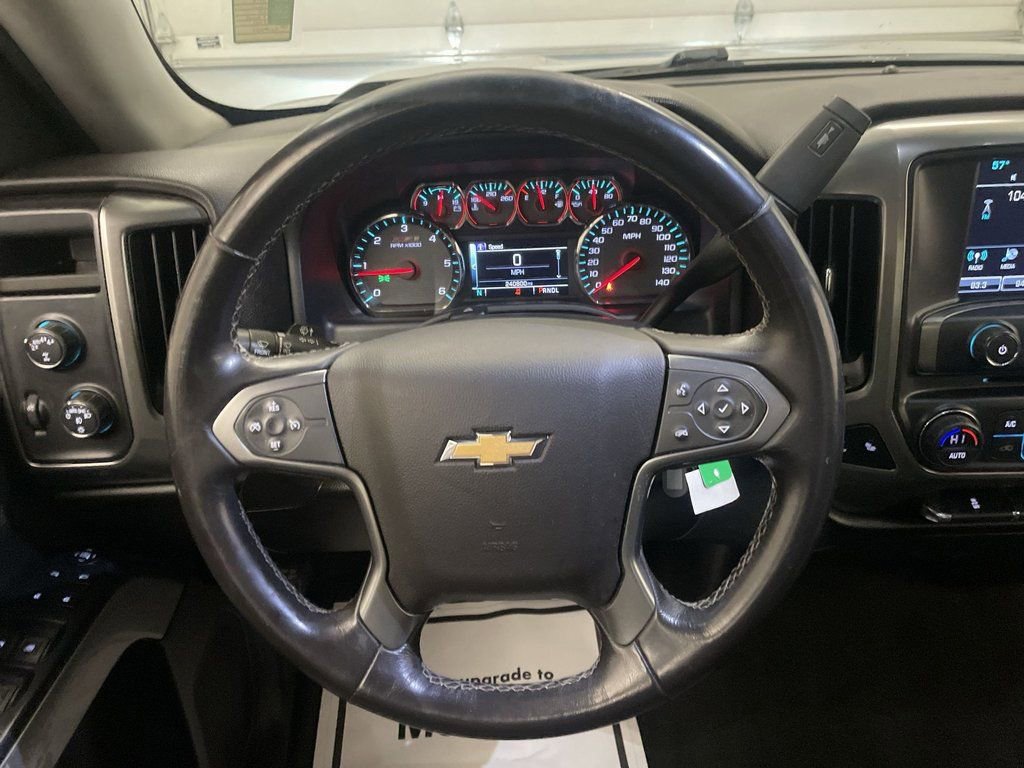 Used 2018 Chevrolet Silverado 1500 LT w/ All Star Edition image 5