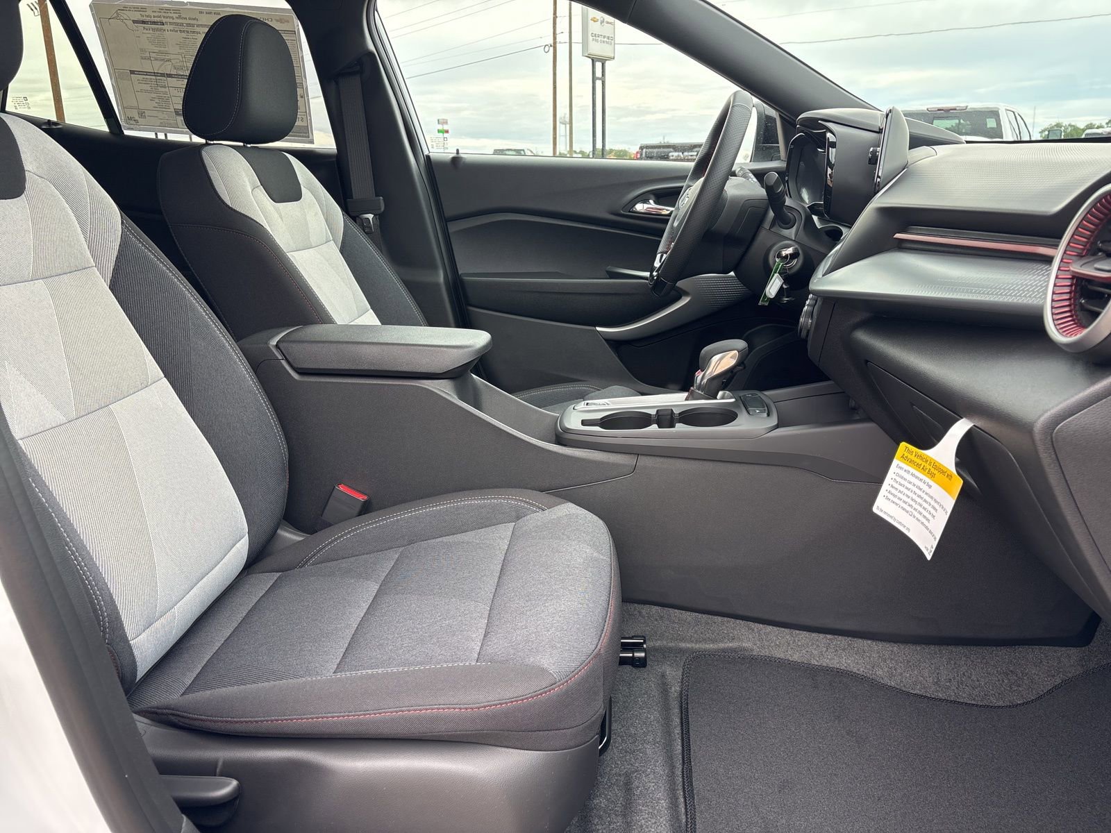 New 2026 Chevrolet Trax RS w/ Sunroof Package image 18