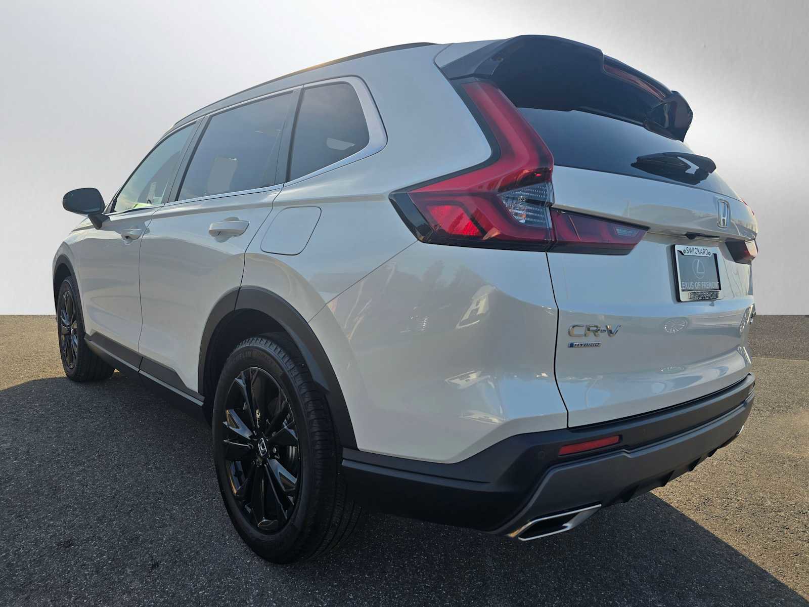 Used 2024 Honda CR-V Sport Touring image 5