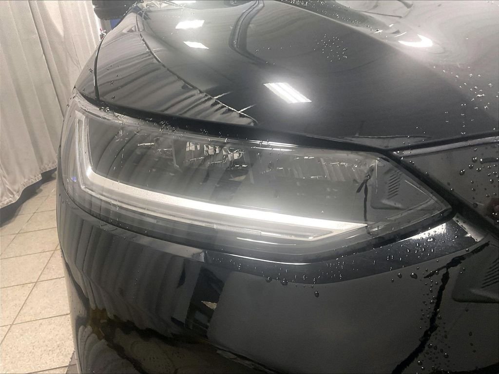 Used 2025 Honda HR-V Sport image 33