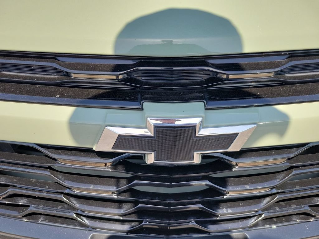 Used 2024 Chevrolet Trax ACTIV w/ Sunroof Package FWD image 30