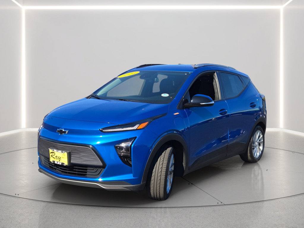 Certified 2023 Chevrolet Bolt EUV LT w/ Comfort Package FWD image 5