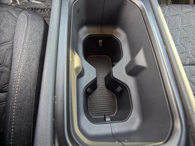 Used 2025 Nissan Kicks SV w/ Charging Package image 21