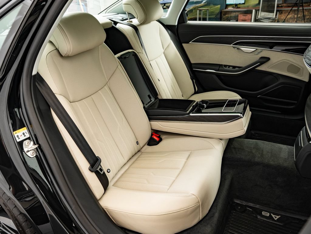Certified 2025 Audi A8 L 3.0T w/ Executive Package AWD/4WD image 47