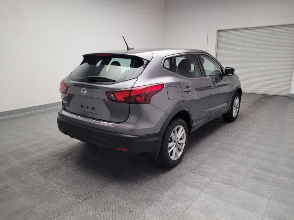 Used 2019 Nissan Rogue Sport S w/ Appearance Package FWD image 9