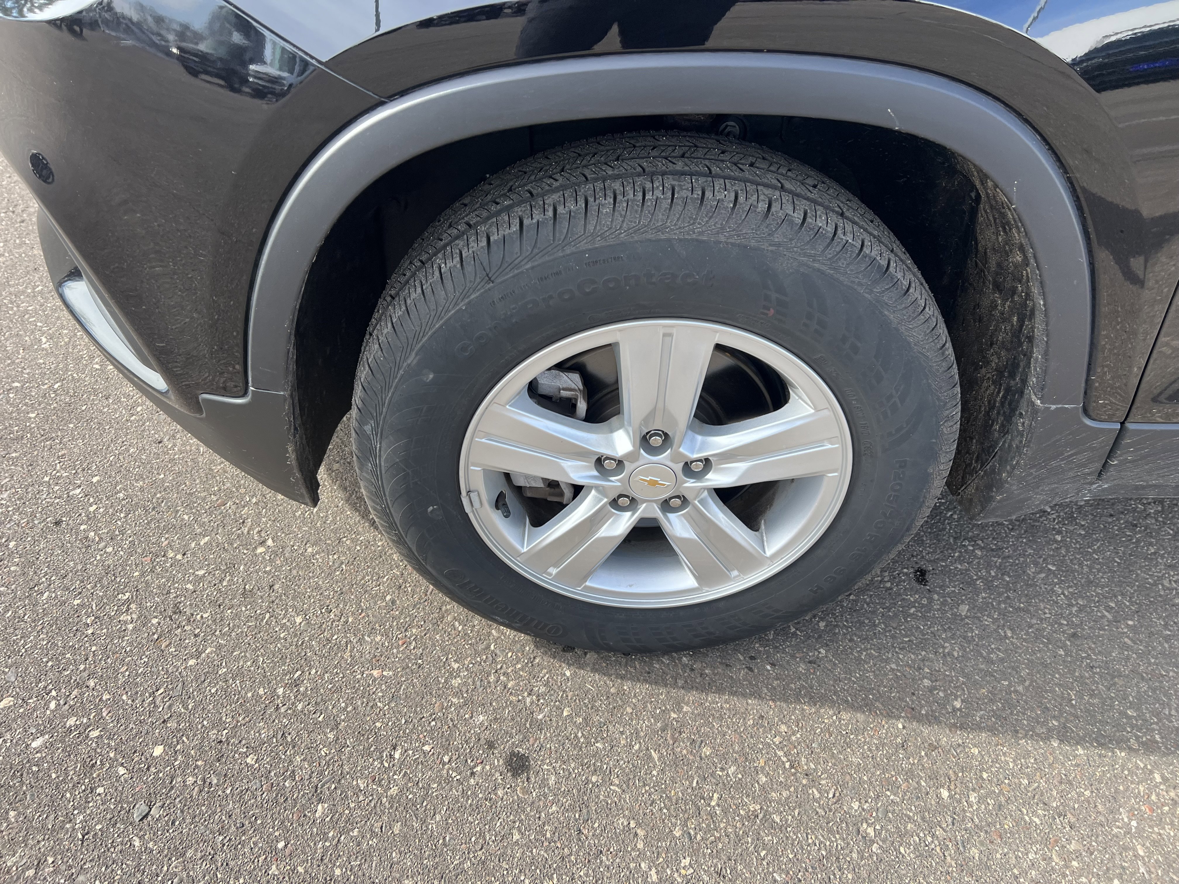 Certified 2022 Chevrolet Trax LT w/ LT Convenience Package image 4