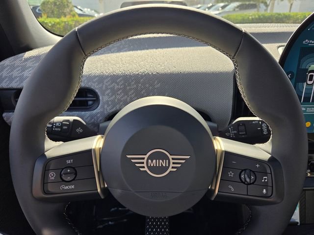 New 2026 MINI Cooper S image 25