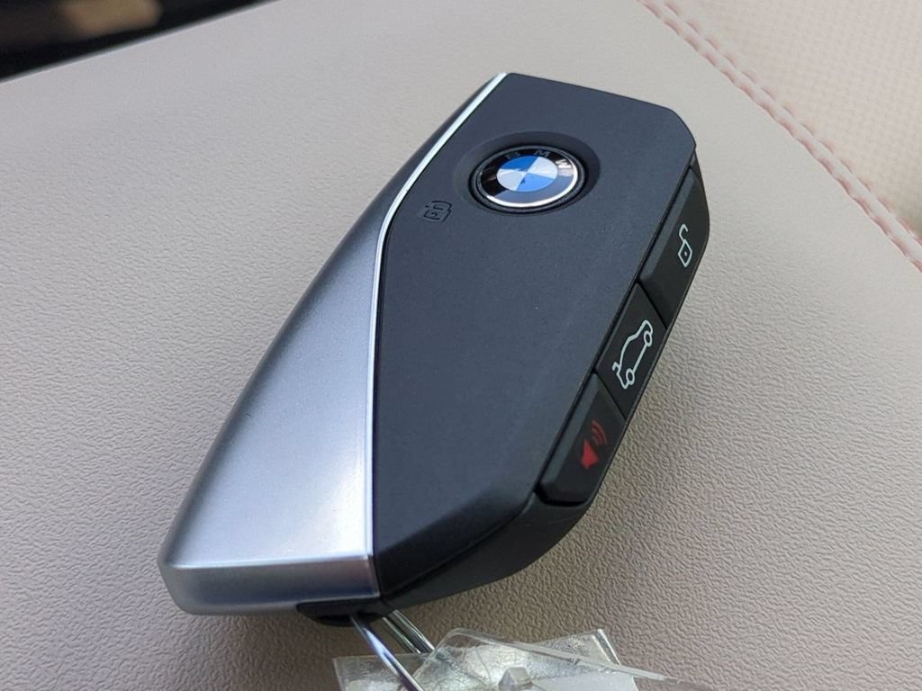 New 2026 BMW X3 xDrive30i w/ Premium Package AWD/4WD image 30
