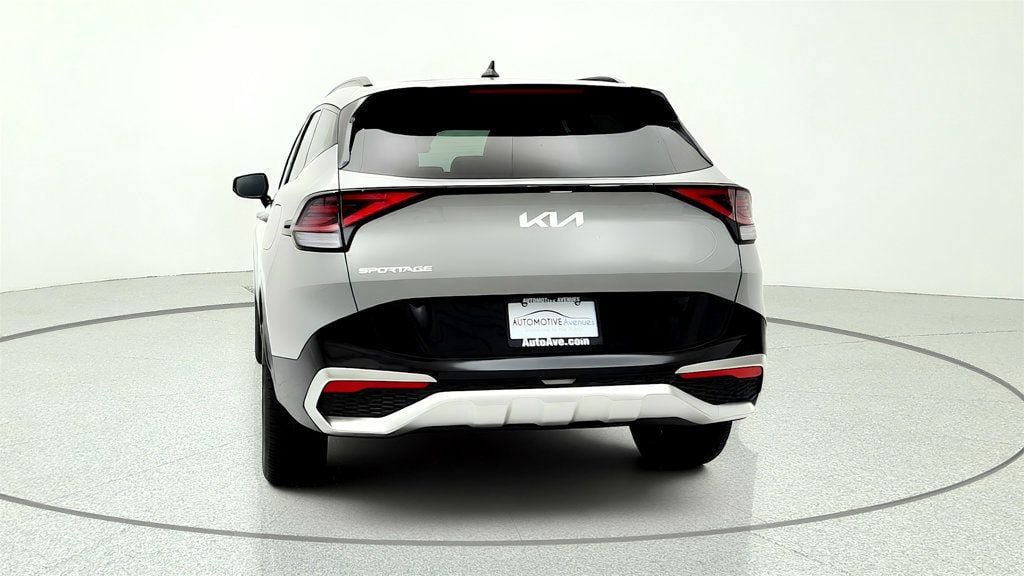 Used 2025 Kia Sportage SX FWD image 6