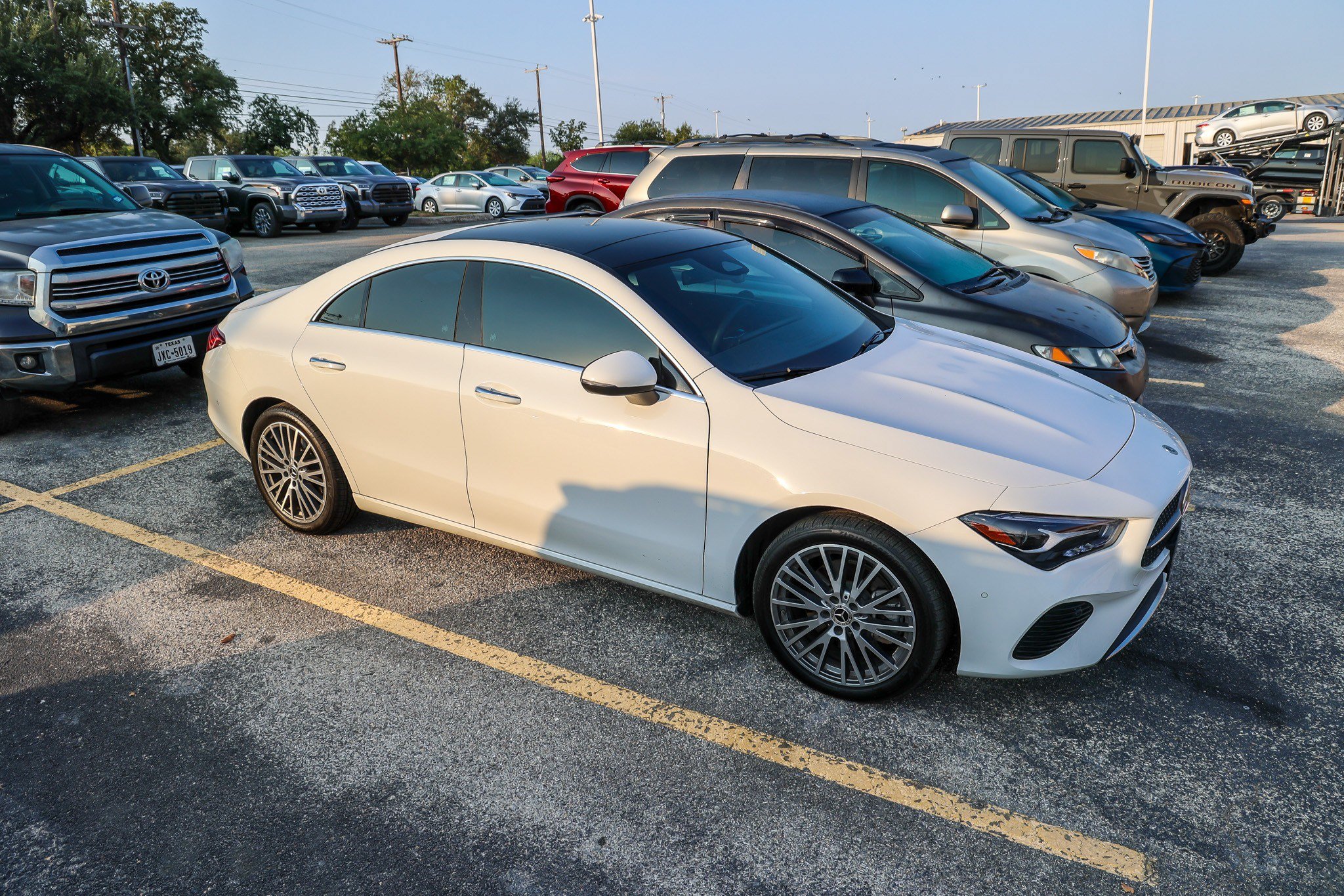 Used 2025 Mercedes-Benz CLA 250 image 7