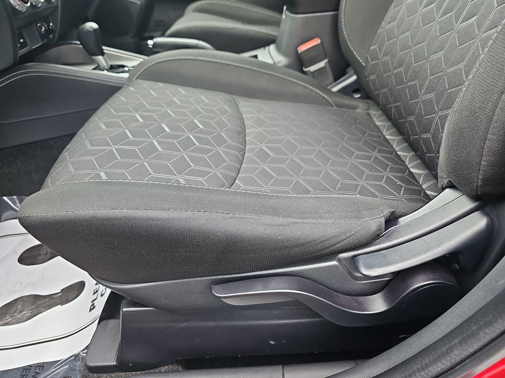 Used 2021 Mitsubishi Outlander Sport AWD image 32