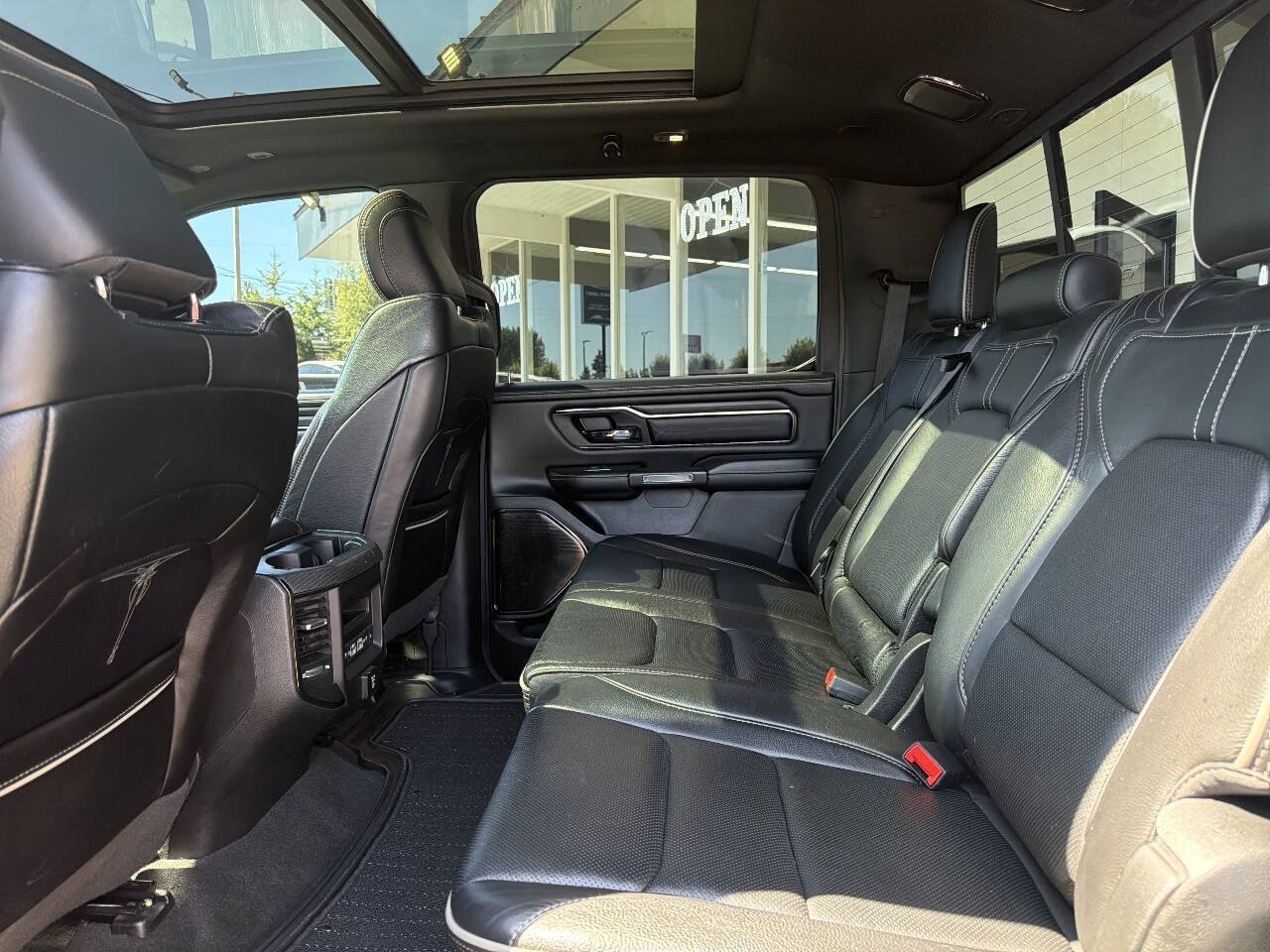 Used 2022 RAM 1500 Limited AWD/4WD image 32