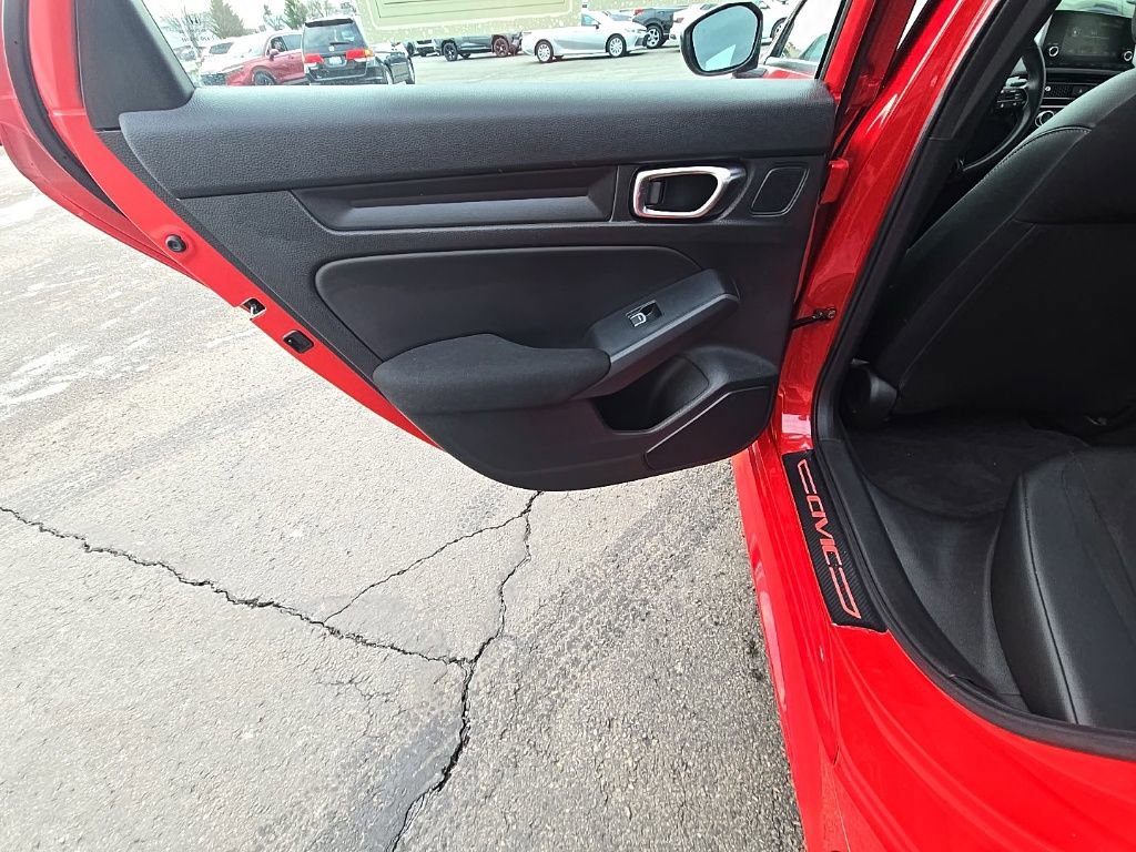 Certified 2025 Honda Civic Sport image 24