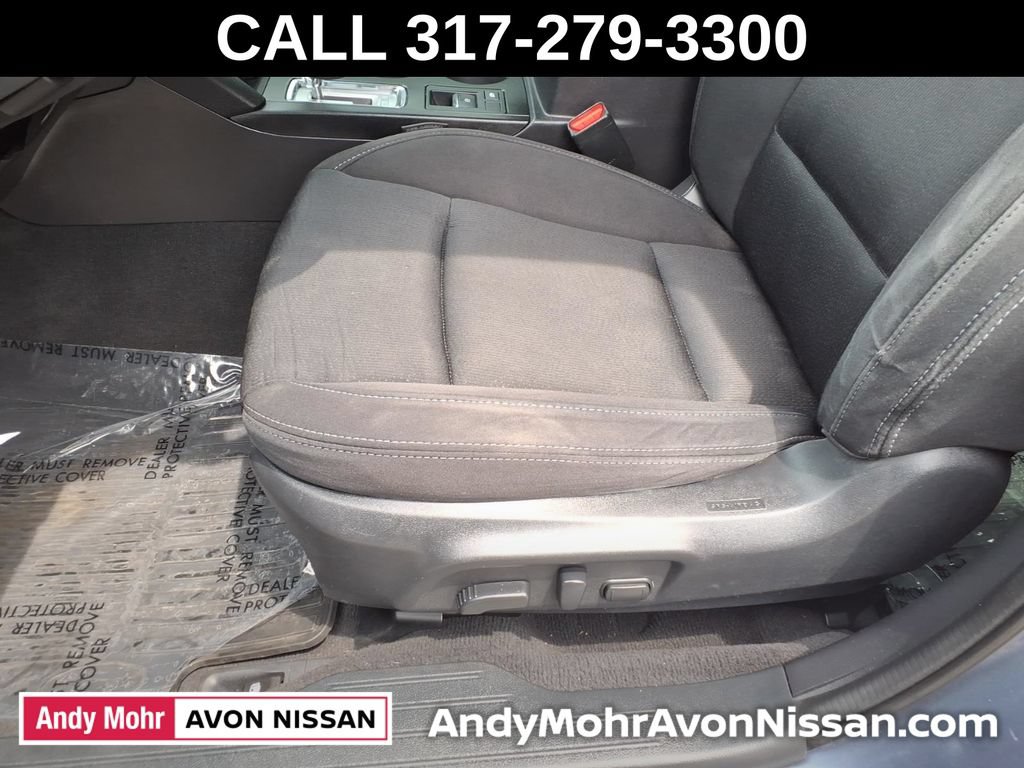 Used 2016 Subaru Legacy 2.5i Premium AWD/4WD image 17