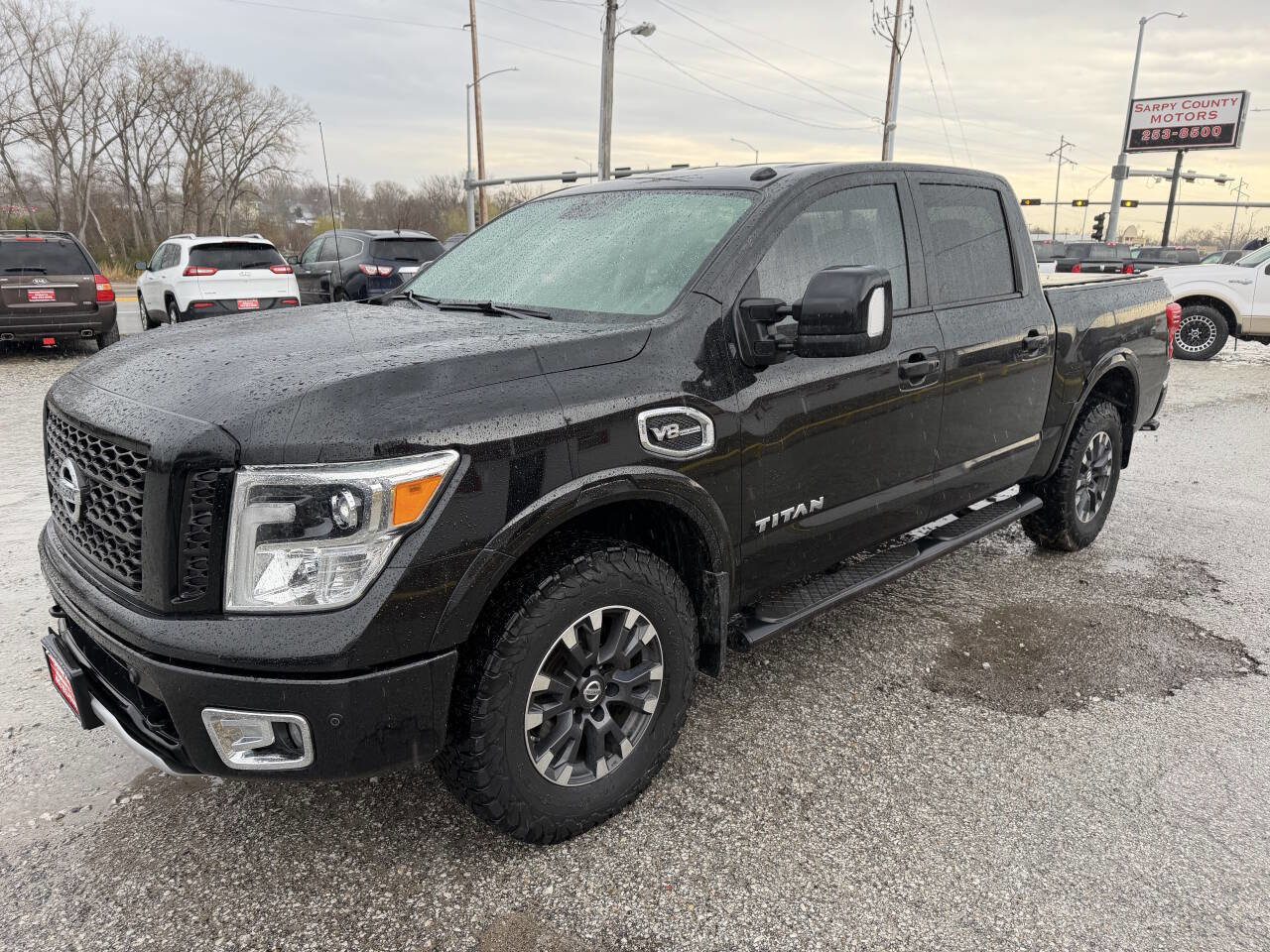 Used 2017 Nissan Titan PRO-4X w/ Pro-4x Convenience Package image 7