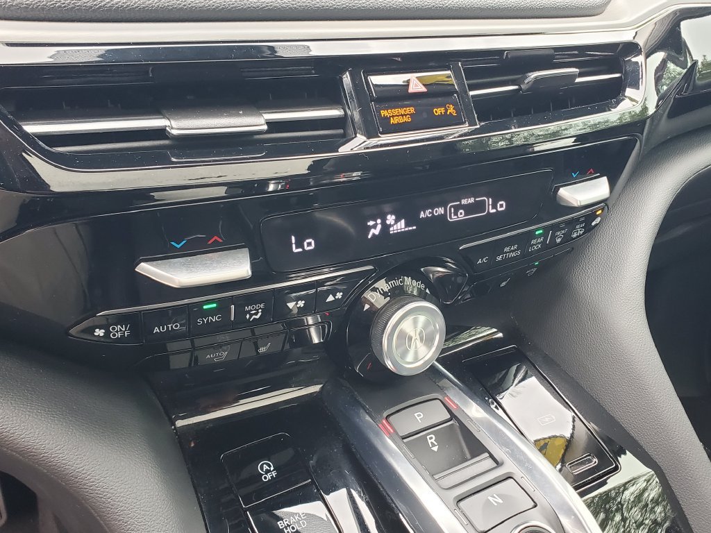 Used 2025 Acura MDX FWD image 32