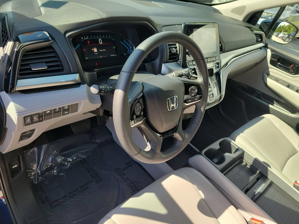 Used 2021 Honda Odyssey Touring image 7