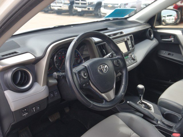 Used 2015 Toyota RAV4 Limited AWD/4WD image 16