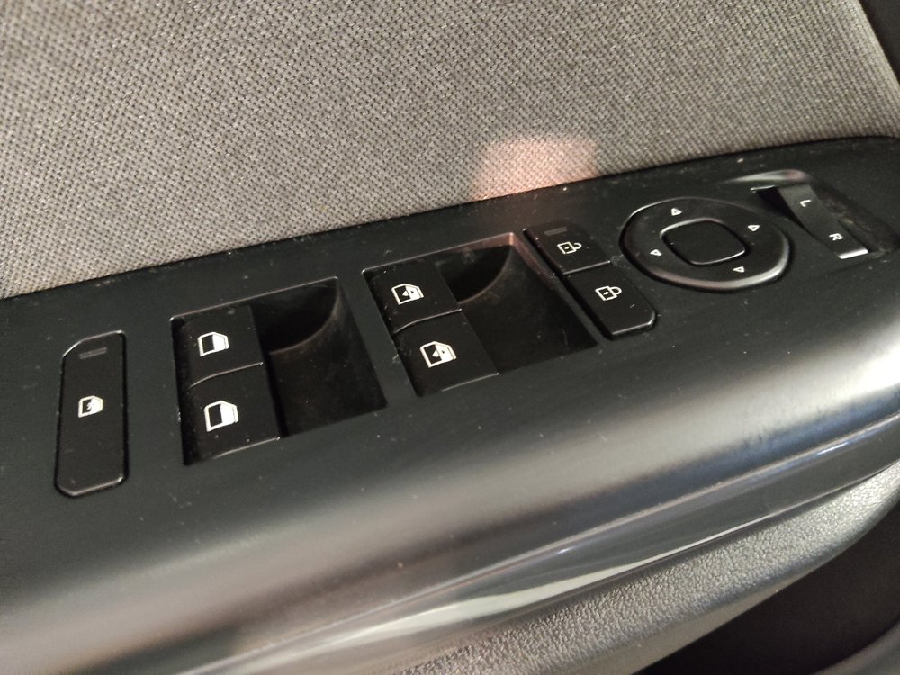 Used 2025 Kia K4 EX FWD image 27