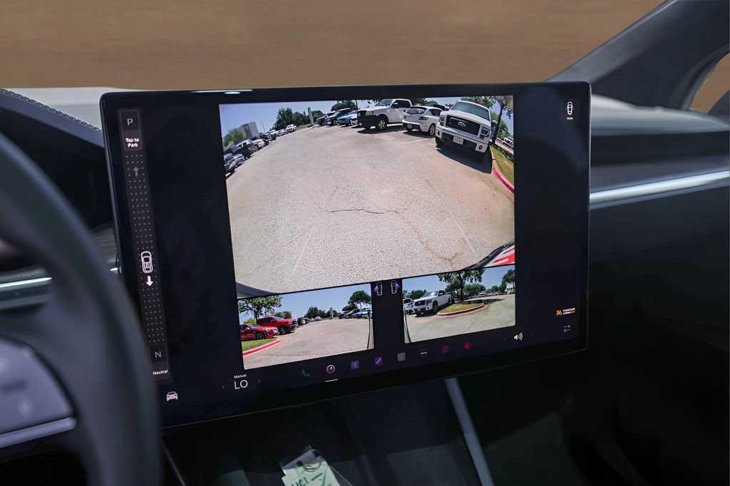 Used 2023 Tesla Model X AWD/4WD image 16
