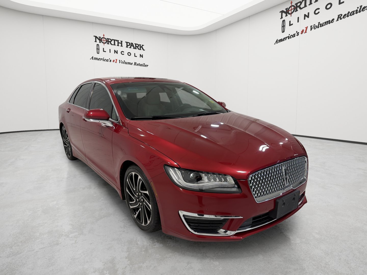 Used 2020 Lincoln MKZ Reserve AWD/4WD image 7