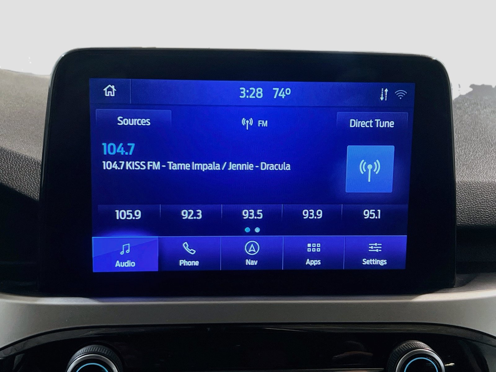 Used 2020 Ford Escape SE FWD image 11