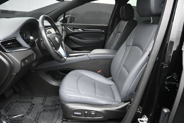 Used 2024 Buick Enclave Essence w/ Experience Buick Package FWD image 12